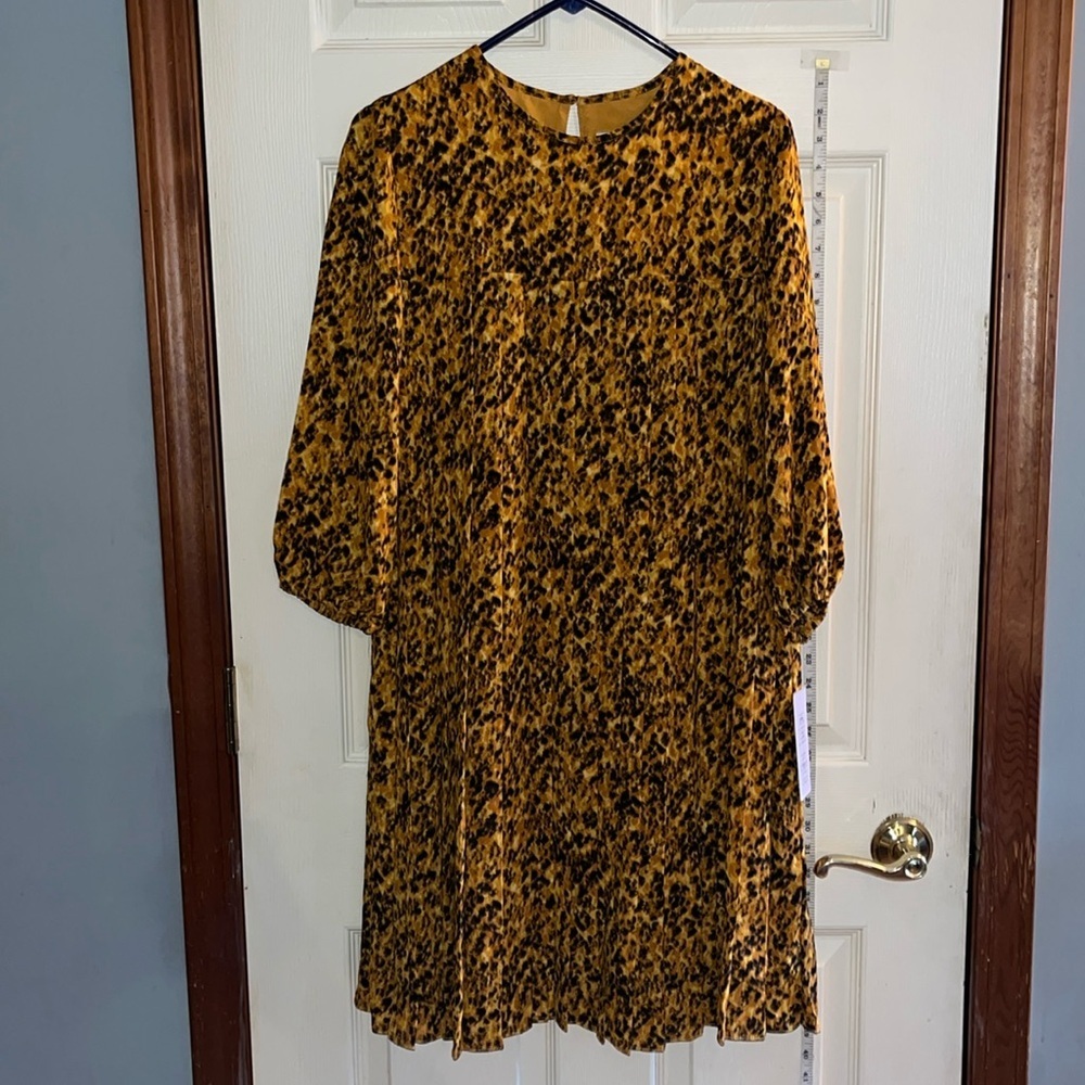 NWT-Nanette Lepore-10-mustard yellow& black-leopard print-pleated, shift dress.